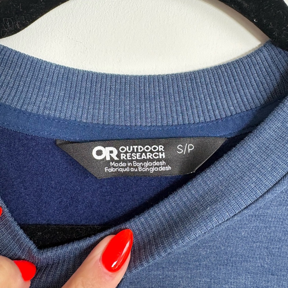 Outdoor Research Blue Cropped Essential Fleece Crewneck Sweatshirt Womens Small - Picture 3 of 9